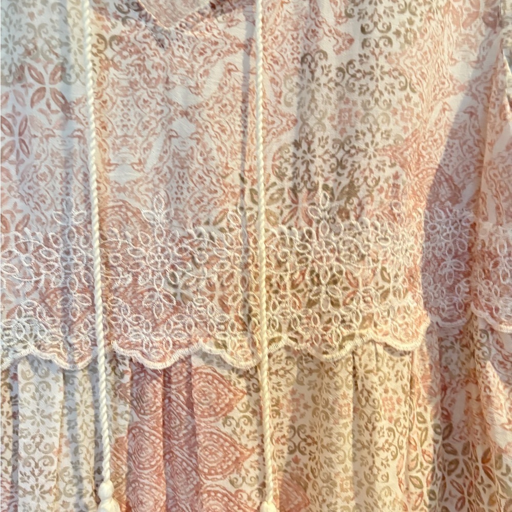Style & Co Pale Pink & White Embroidered Tunic Top Size XL
(Bin 1) - Picture 4 of 14